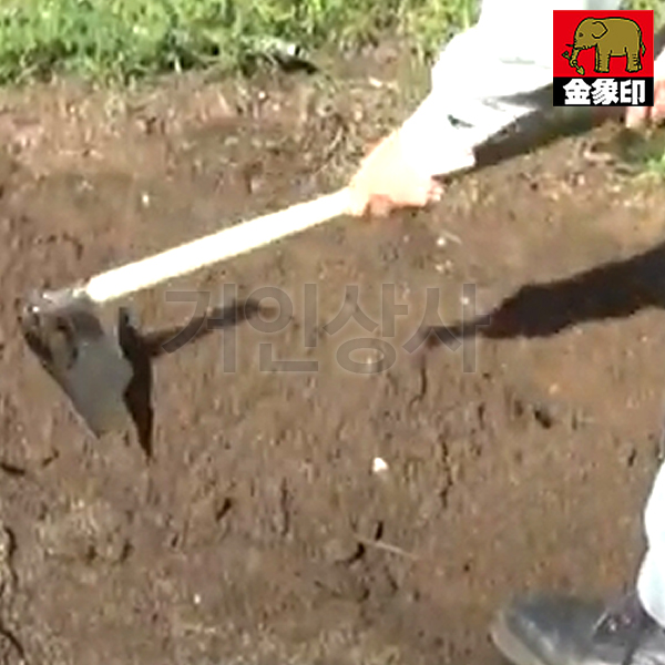 코끼리표 금상인﻿ 스텐 괭이삽 ﻿/일제 괭이 삽 텃밭 미장 시멘트개기 비료섞기 원예 청소