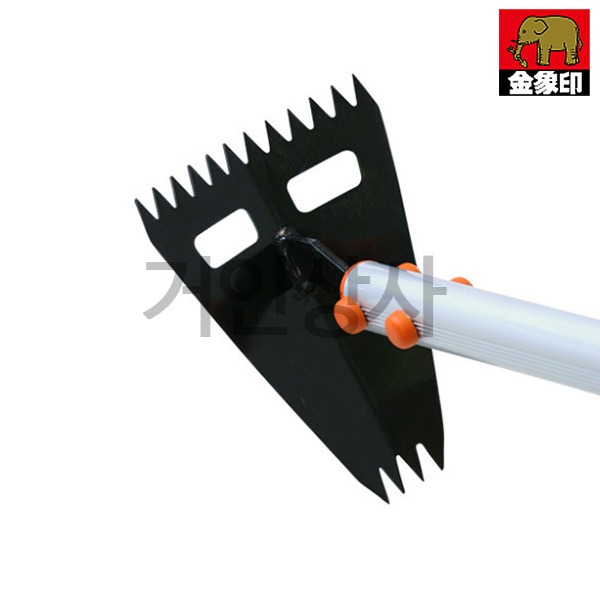 코끼리표 금상인 라꾸라꾸 양날톱니 장대 잡초제거기 서서하는 핀포인트 삼각호미 텃밭 정원관리